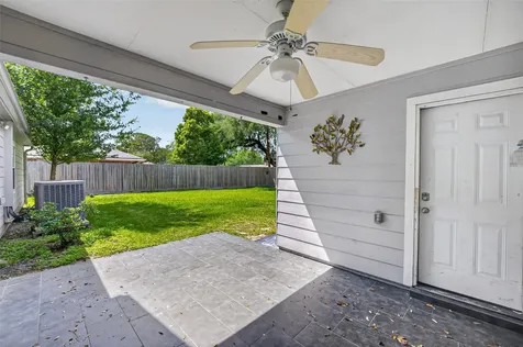 5822 Reamer Street Houston TX 77074