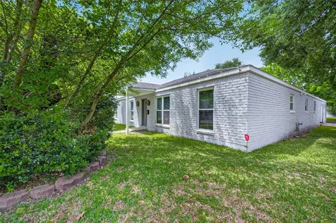 5822 Reamer Street Houston TX 77074