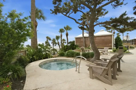 5220 Seawall Boulevard 332/333 Galveston TX 77551