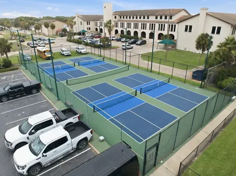 5220 Seawall Boulevard 332/333 Galveston TX 77551