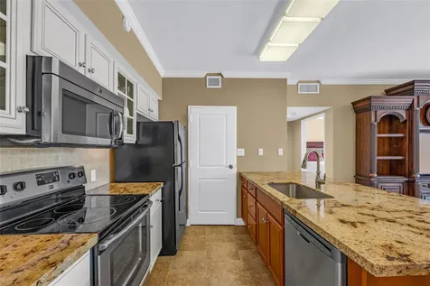 5220 Seawall Boulevard 332/333 Galveston TX 77551
