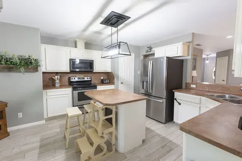 3907 Terry Street Santa Fe TX 77517