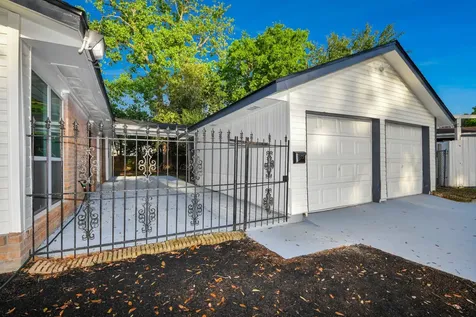 13406 Melcher Drive Houston TX 77045