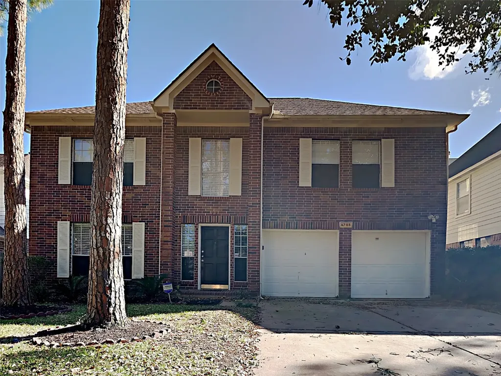 4703 Glasgow Drive Missouri City TX 77459