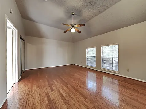 4703 Glasgow Drive Missouri City TX 77459