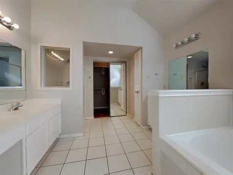 4703 Glasgow Drive Missouri City TX 77459