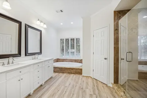 2526 Stephens Grant Drive Sugar Land TX 77479