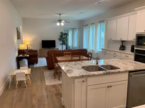 475 Glacier Pass Montgomery TX 77316