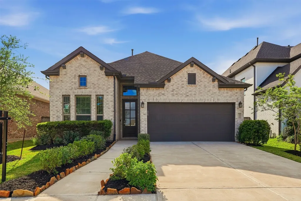 1227 Carswell Grove Drive Missouri City TX 77459