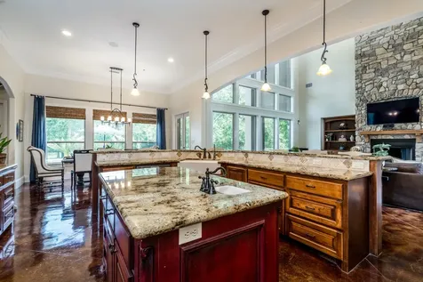 1542 Perfection Drive Montgomery TX 77316