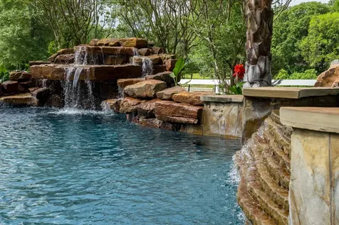 1542 Perfection Drive Montgomery TX 77316