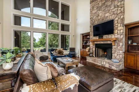 1542 Perfection Drive Montgomery TX 77316