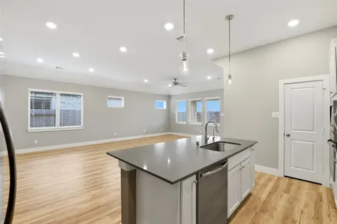 808 808 Marisol Bay Drive Katy TX 77493