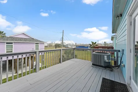 4025 A Vista Boulevard Galveston TX 77554