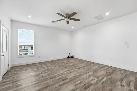 4025 A Vista Boulevard Galveston TX 77554