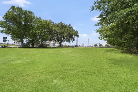 9400 Randolph Street Houston TX 77061