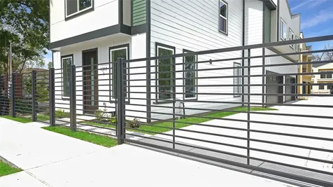 1313 Knight Street 1 Houston TX 77022