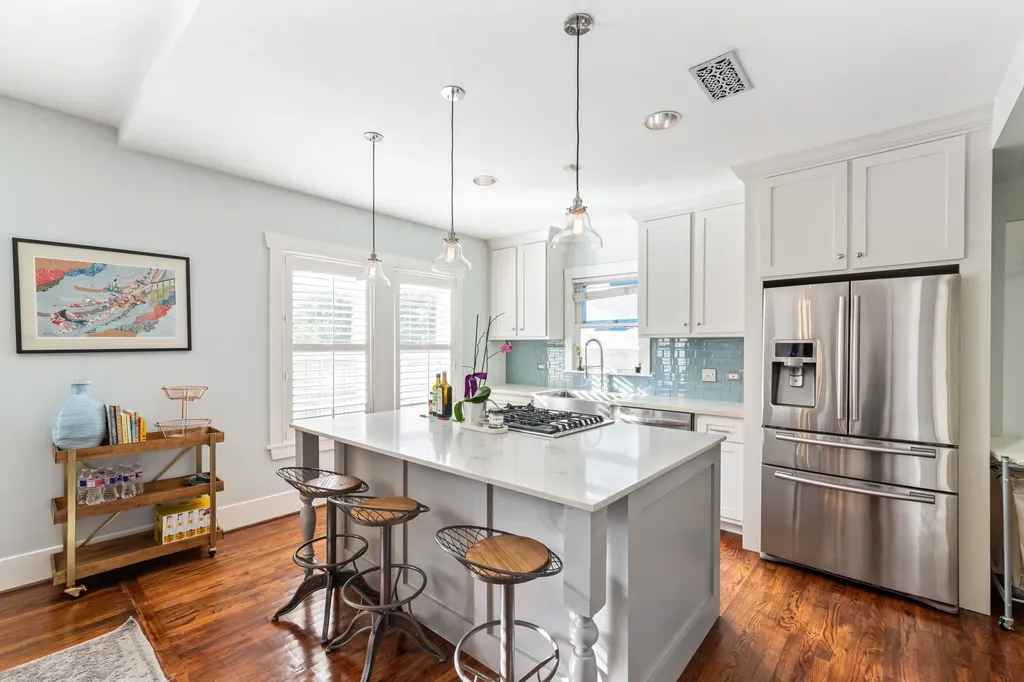 506 Willard Street Houston TX 77006