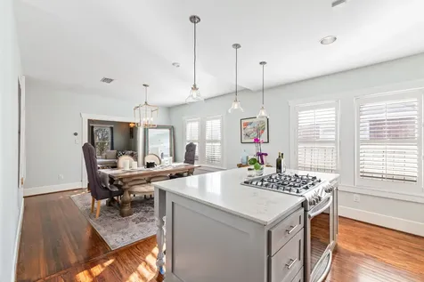 506 Willard Street Houston TX 77006