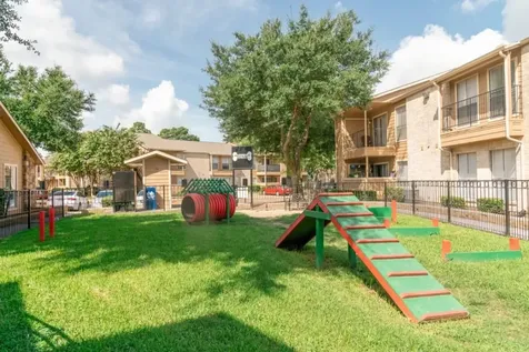 515 S Bender Avenue 209 Humble TX 77338