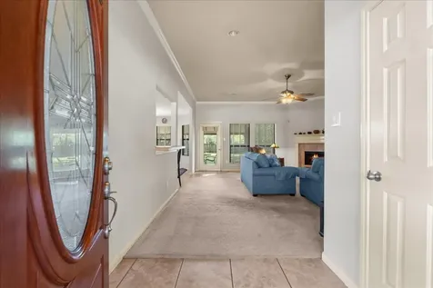 105 Canal Drive Friendswood TX 77546