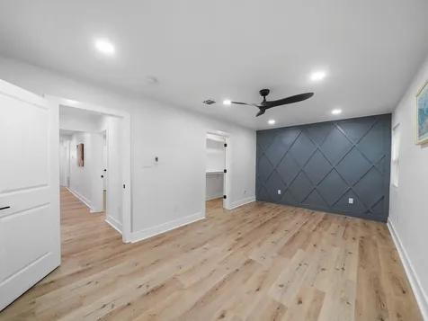 5203 Brookmeade Drive Houston TX 77045