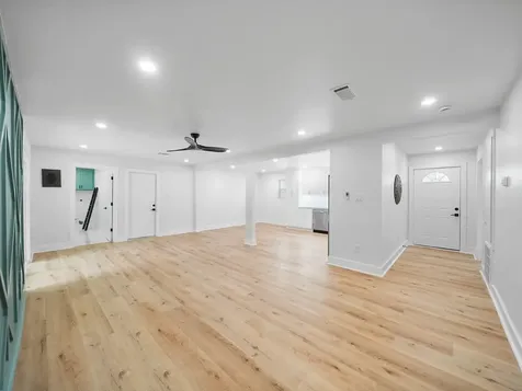 5203 Brookmeade Drive Houston TX 77045