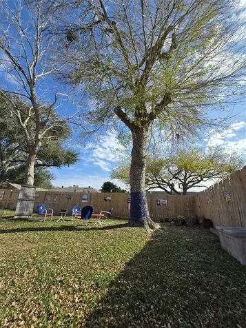 17706 Heritage Creek Drive Webster TX 77598