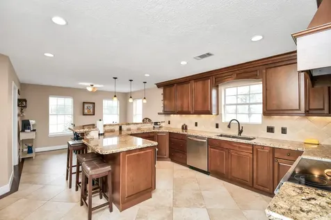 8114 Beach Haven Drive Baytown TX 77523