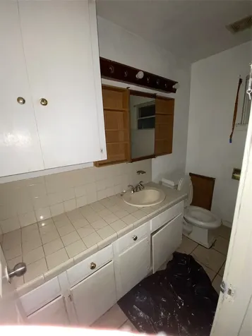 2635 Knotty Oaks Trail Houston TX 77045