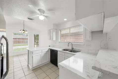6606 Laurel Glen Drive Katy TX 77449