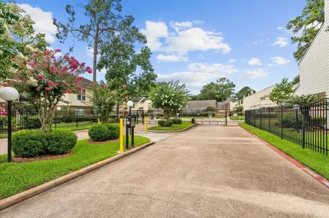 14515 Wunderlich Drive 315 Houston TX 77069
