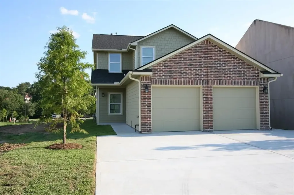 298 Capetown A Montgomery TX 77356
