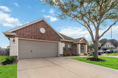 4700 Lake Line Court Alvin TX 77511