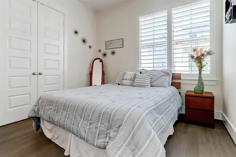 3523 Napavine Lane Houston TX 77008
