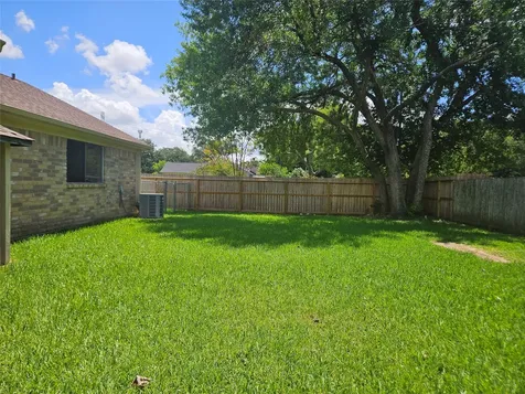 2822 Chimneystone Circle Sugar Land TX 77479