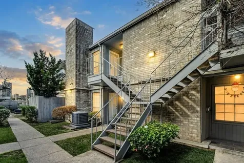 7400 Bellerive Drive 502 Houston TX 77036