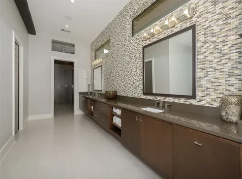 3320 Sycamore Trail Bryan TX 77807