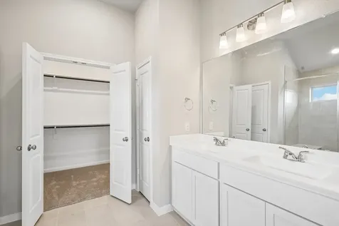 739 Hidden Meadow Street Rosharon TX 77583