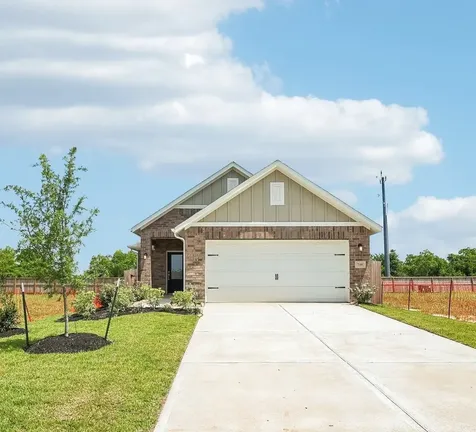 739 Hidden Meadow Street Rosharon TX 77583