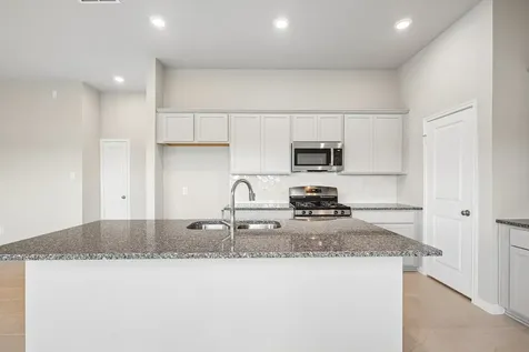 739 Hidden Meadow Street Rosharon TX 77583