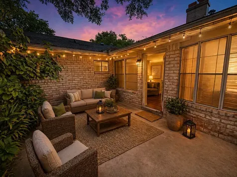 6742 Indian Lake Drive Houston TX 77489