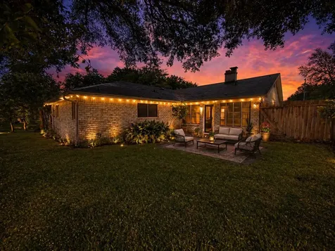 6742 Indian Lake Drive Houston TX 77489
