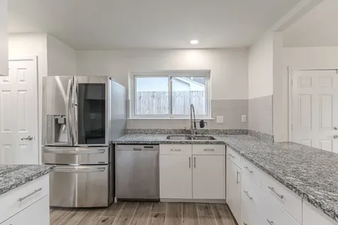 5819 Sunnygate Drive Spring TX 77373