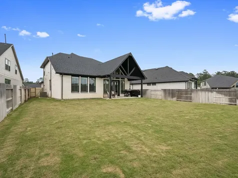 570 Red Eyed Vireo Court Magnolia TX 77354