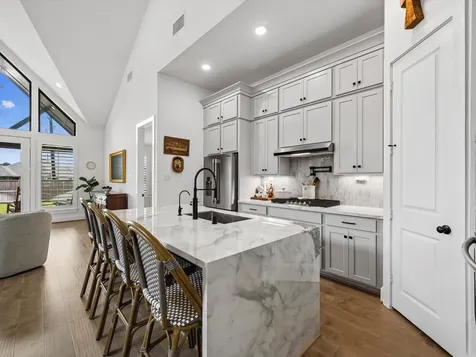 570 Red Eyed Vireo Court Magnolia TX 77354