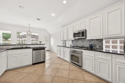 2223 Ridgefield Park Lane Richmond TX 77469