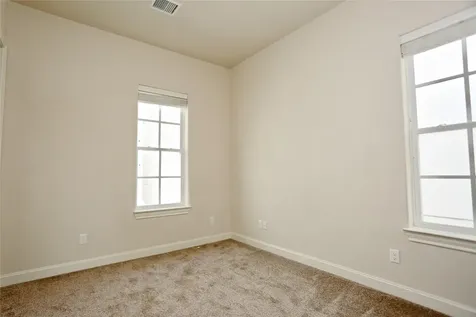 3226 Mckinney Avenue Houston TX 77003