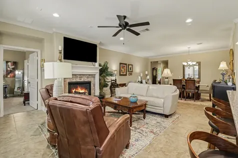 1542 Tuscan Village Drive League City TX 77573