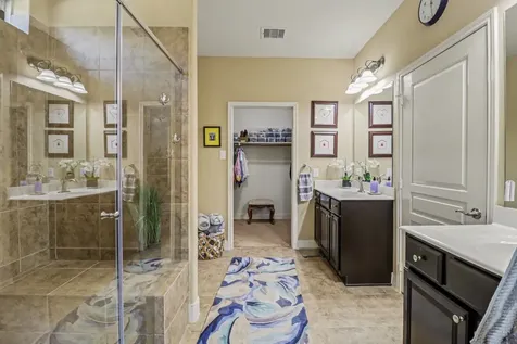1542 Tuscan Village Drive League City TX 77573